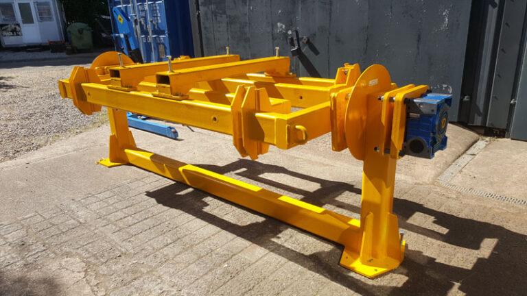 Heavy duty turnover frame